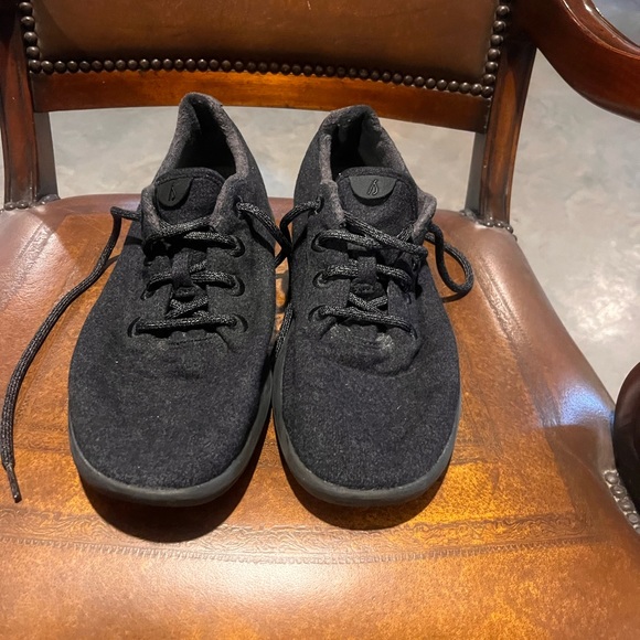Allbirds Mens Wool Runners Size 11 GUC Charcoal - Picture 2 of 2